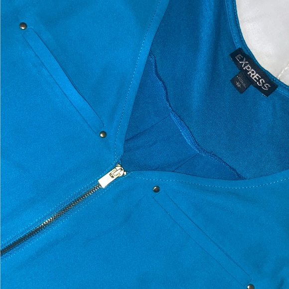 Express V deep plunge Quarter Zip Sleeveless top Size XS 🌴☀️ - Picture 2 of 5